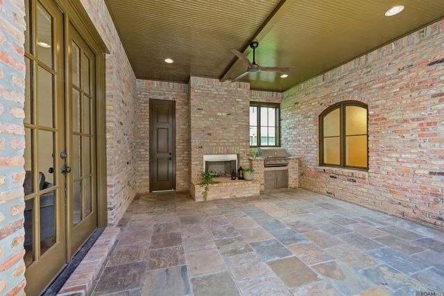 6735 Rue Bocage, Baton Rouge, LA 70809