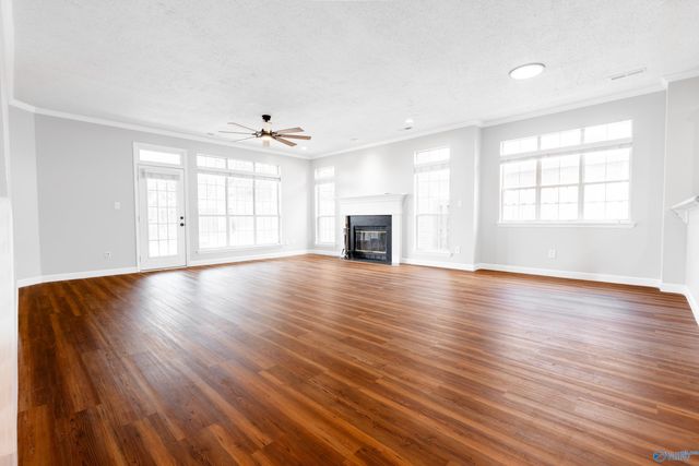 492 Sussex Drive, Huntsville, AL 35824