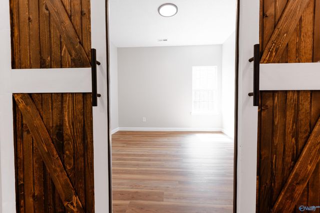 492 Sussex Drive, Huntsville, AL 35824