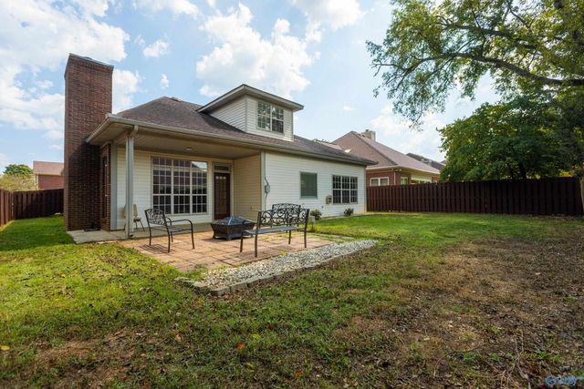 492 Sussex Drive, Huntsville, AL 35824