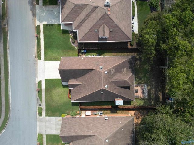 492 Sussex Drive, Huntsville, AL 35824