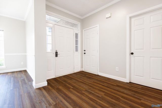 492 Sussex Drive, Huntsville, AL 35824