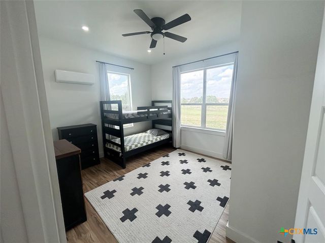 720 County Road 2337, Lampasas, TX 76550