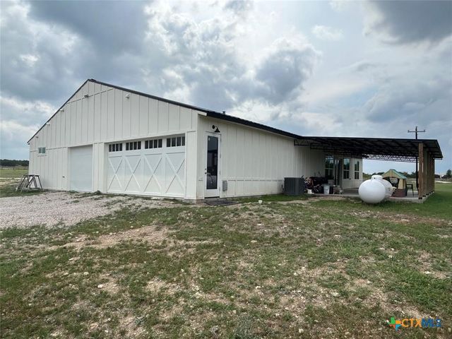 720 County Road 2337, Lampasas, TX 76550