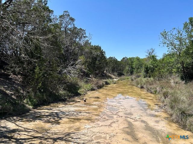 720 County Road 2337, Lampasas, TX 76550