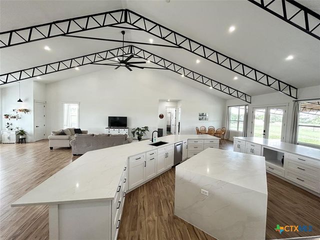 720 County Road 2337, Lampasas, TX 76550