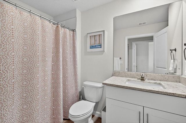 5696 SE Edgewater Circle, Stuart, FL 34997