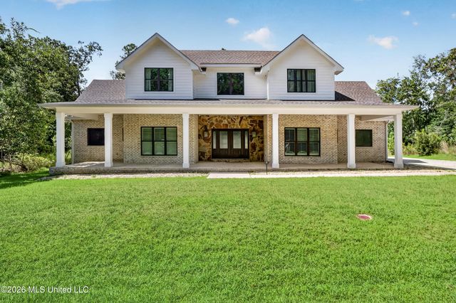 758 Turnberry Drive, Diamondhead, MS 39525