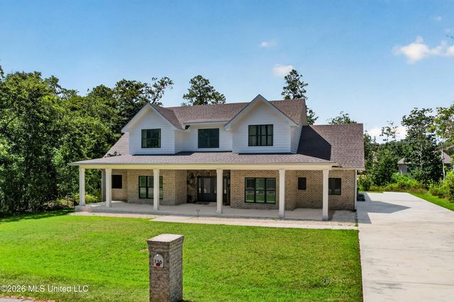 758 Turnberry Drive, Diamondhead, MS 39525