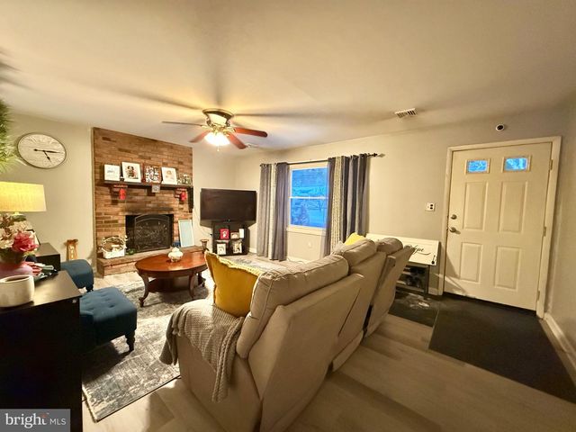 12 VANCE ST, Browns Mills, NJ 08015