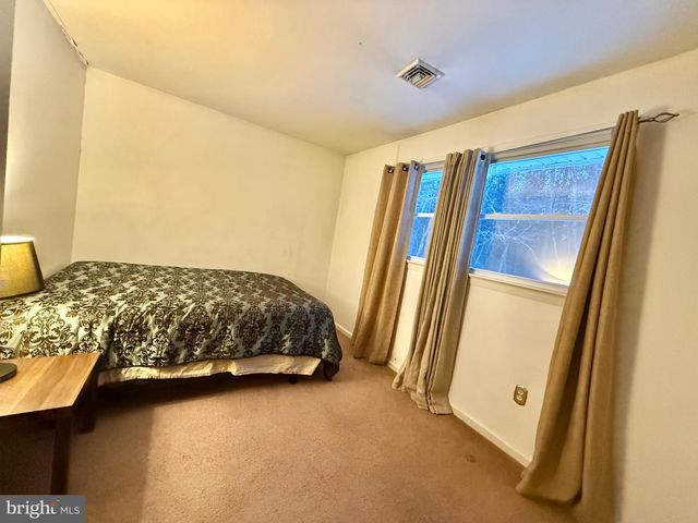 12 VANCE ST, Browns Mills, NJ 08015