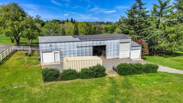 2425 Duarte Rd, Penryn, CA 95663