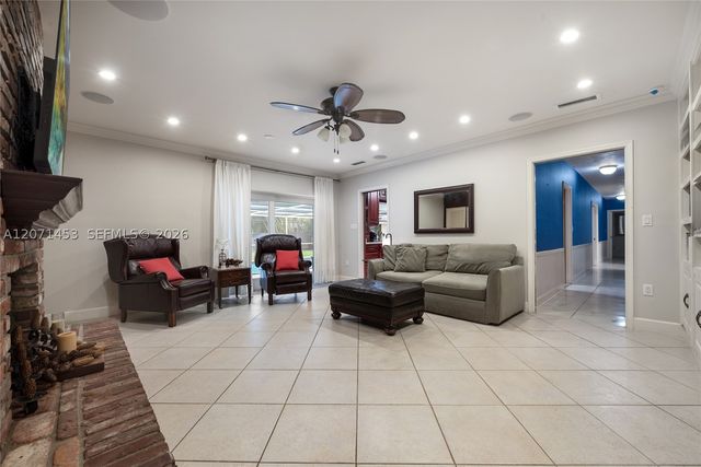 5455 SW 88th St, Miami, FL 33156
