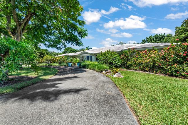 5455 SW 88th St, Miami, FL 33156
