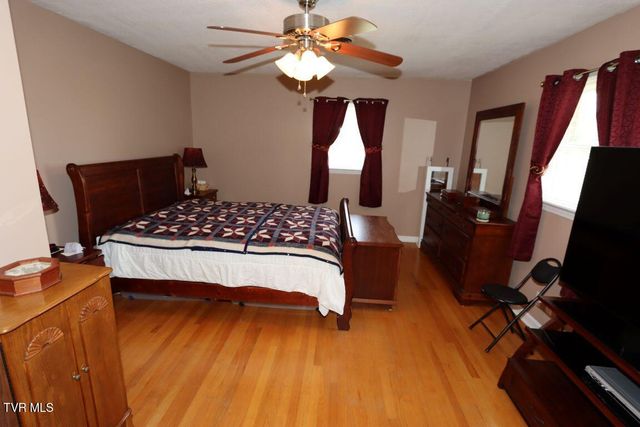 4244 Reedy Creek Road, Bristol, VA 24202