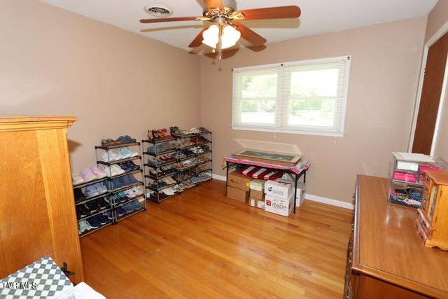 4244 Reedy Creek Road, Bristol, VA 24202
