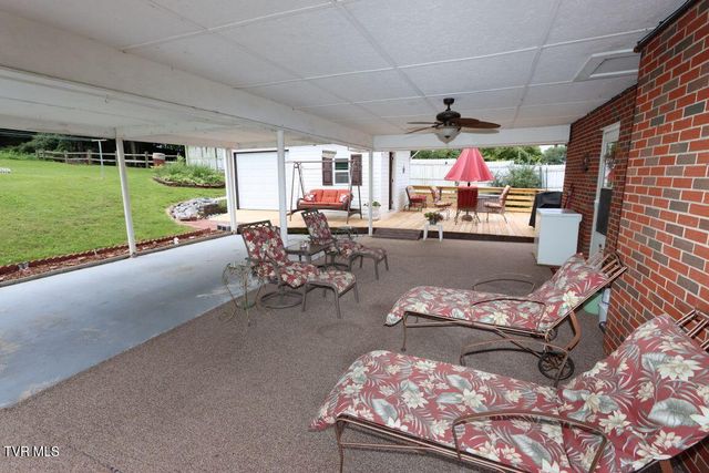4244 Reedy Creek Road, Bristol, VA 24202