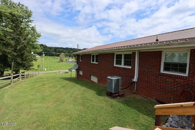 4244 Reedy Creek Road, Bristol, VA 24202