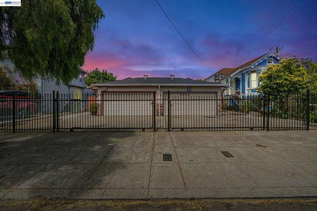 2538 E 16Th St, Oakland, CA 94601