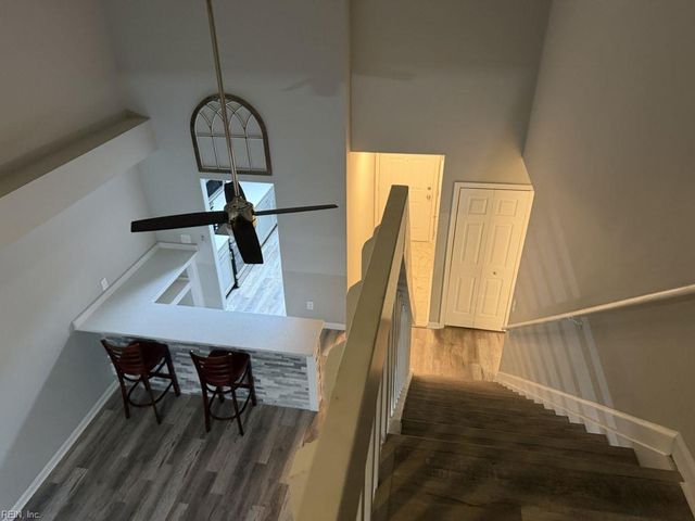 813 Gas Light LN, Virginia Beach, VA 23462