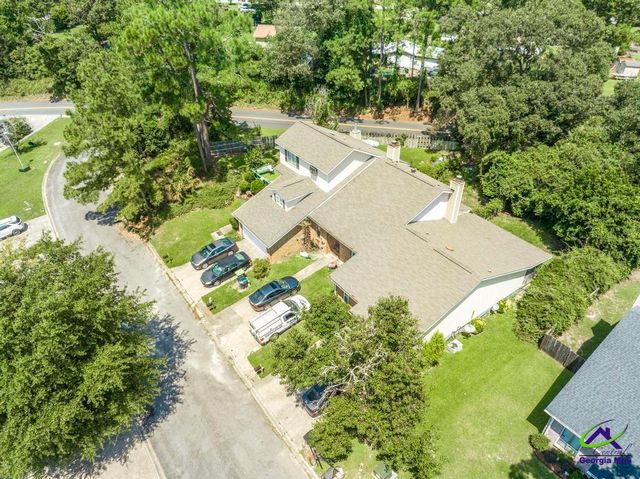 101 Leisure Lake Court, Warner Robins, GA 31088