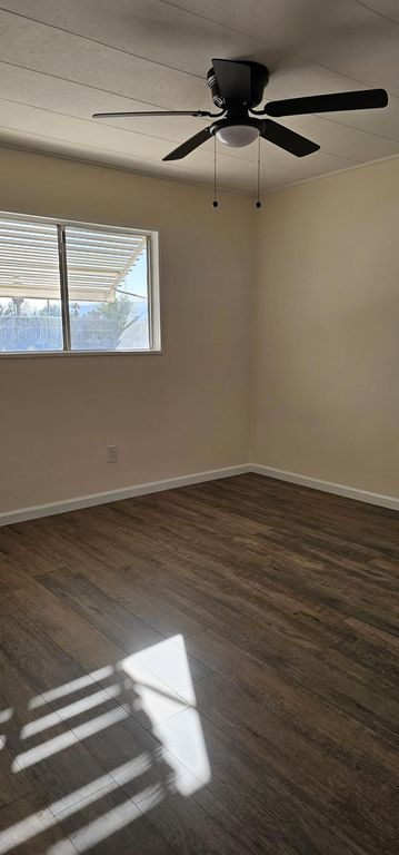 Image 11 of property listing at 2367 Oahu Lane, Thermal, CA 92274