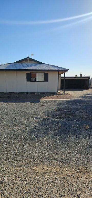 Image 17 of property listing at 2367 Oahu Lane, Thermal, CA 92274
