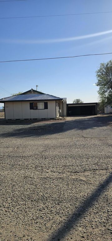 Image 2 of property listing at 2367 Oahu Lane, Thermal, CA 92274