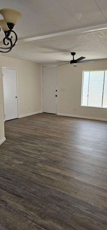 Image 8 of property listing at 2367 Oahu Lane, Thermal, CA 92274