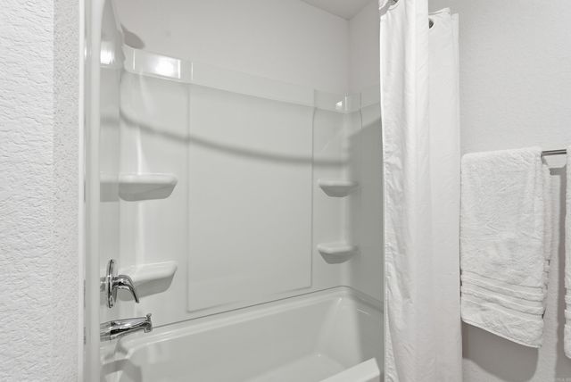 34 Sun Drenched Trl, Conway, AR 72032