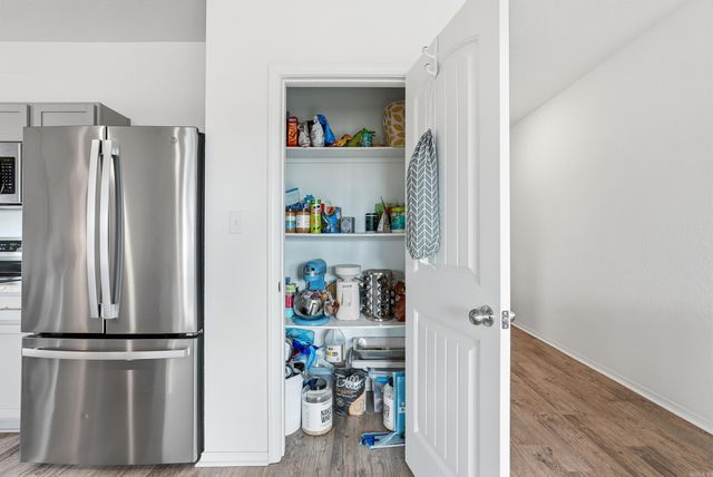 34 Sun Drenched Trl, Conway, AR 72032