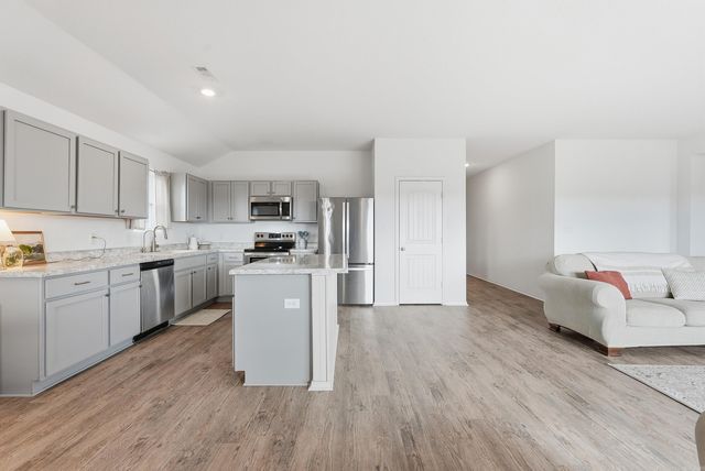 34 Sun Drenched Trl, Conway, AR 72032