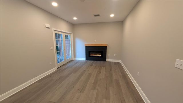 242 East Walnut Street 1, Bethlehem City, PA 18018