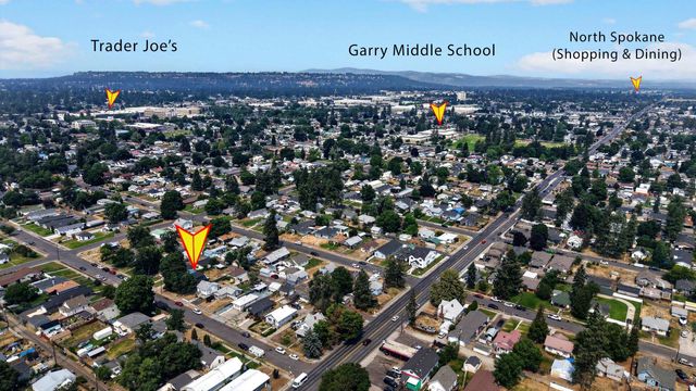 829 Crown Ave, Spokane, WA 99207