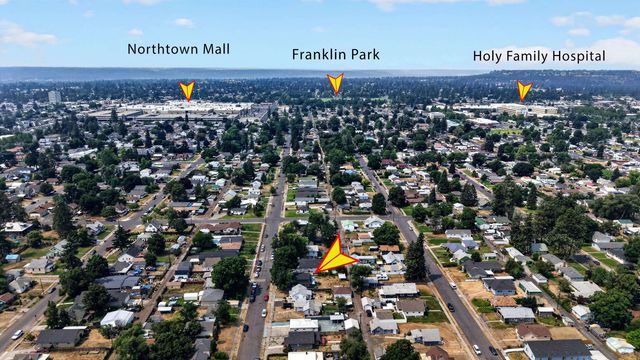 829 Crown Ave, Spokane, WA 99207