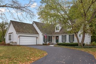 540 Buena Road, Lake Forest, IL 60045