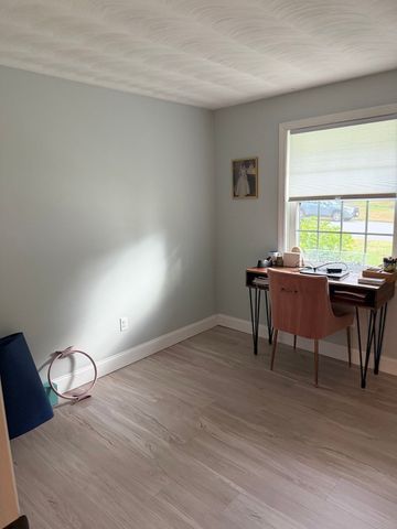 7 Craig Road, Chelmsford, MA 01824