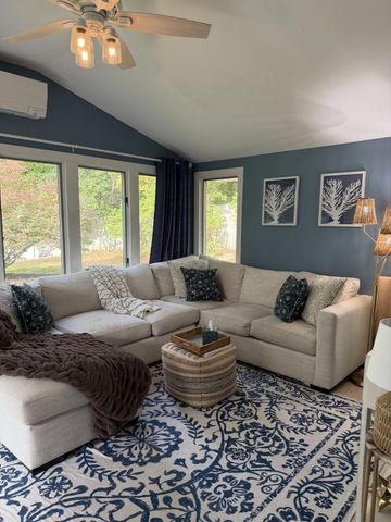 7 Craig Road, Chelmsford, MA 01824
