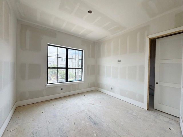 1310 Nagle Street, Houston, TX 77003