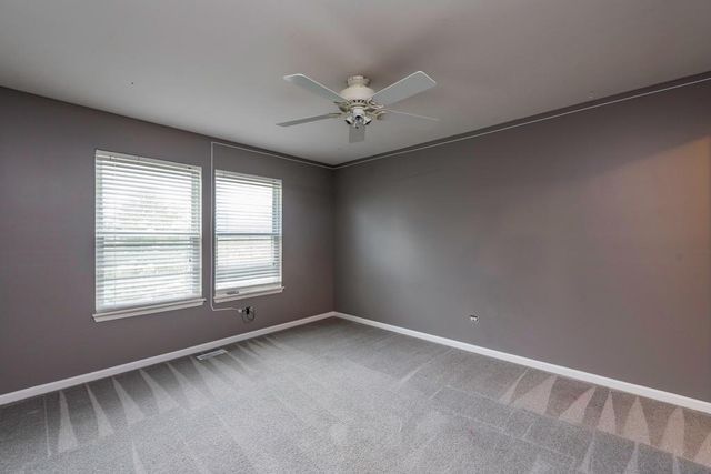 340 Kennedy Drive, Antioch, IL 60002