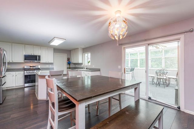 340 Kennedy Drive, Antioch, IL 60002