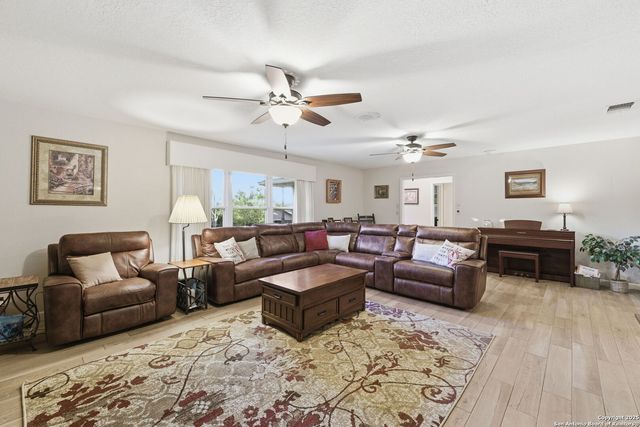 118 Timber Lane, Kerrville, TX 78028