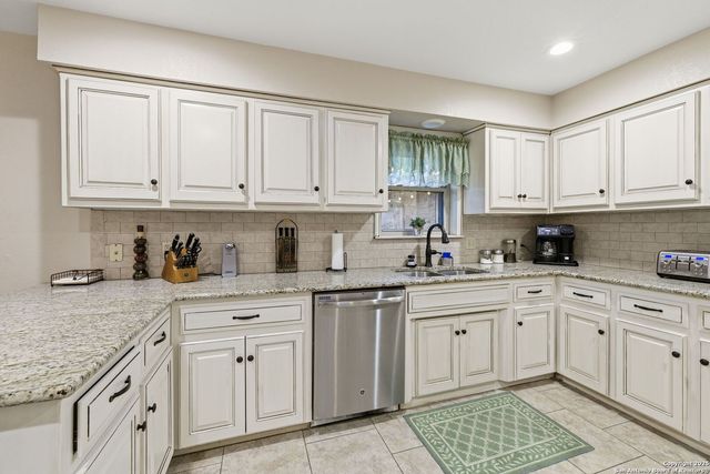 118 Timber Lane, Kerrville, TX 78028