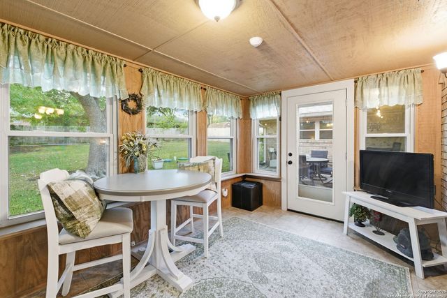 118 Timber Lane, Kerrville, TX 78028