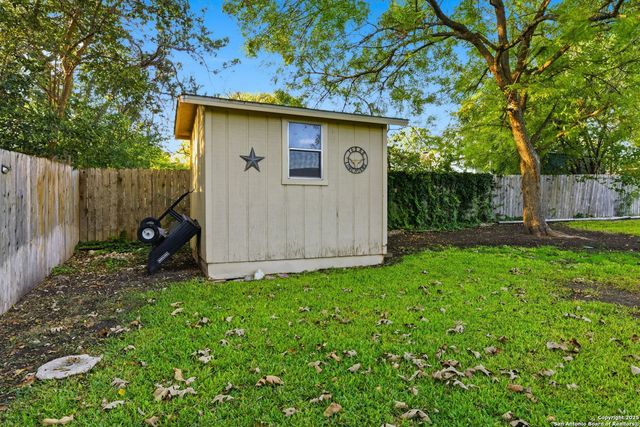 118 Timber Lane, Kerrville, TX 78028