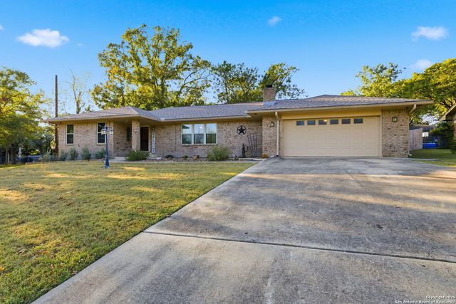 118 Timber Lane, Kerrville, TX 78028