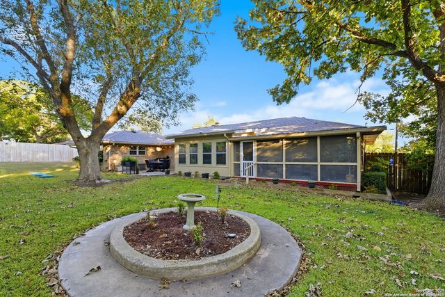 118 Timber Lane, Kerrville, TX 78028