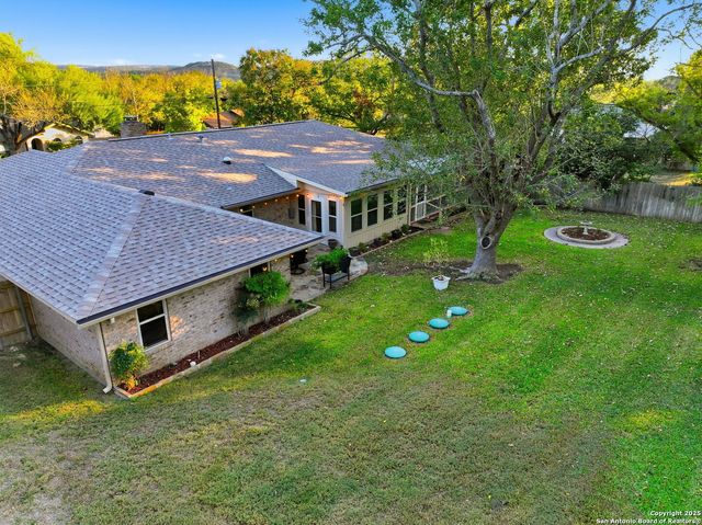 118 Timber Lane, Kerrville, TX 78028