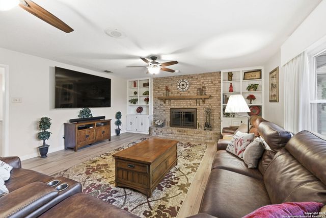 118 Timber Lane, Kerrville, TX 78028