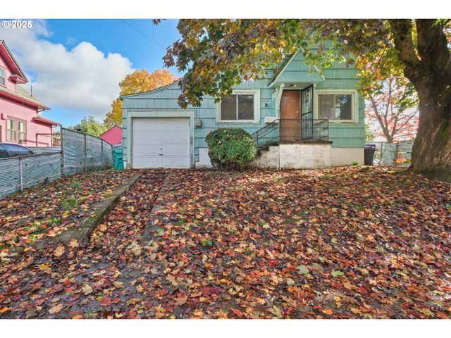 3934 Ne MALLORY Ave, Portland, OR 97212